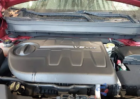 2017 Jeep Cherokee Latitude 4X4 из США, поврежденный, VIN 1C4PJMCS3HW501215